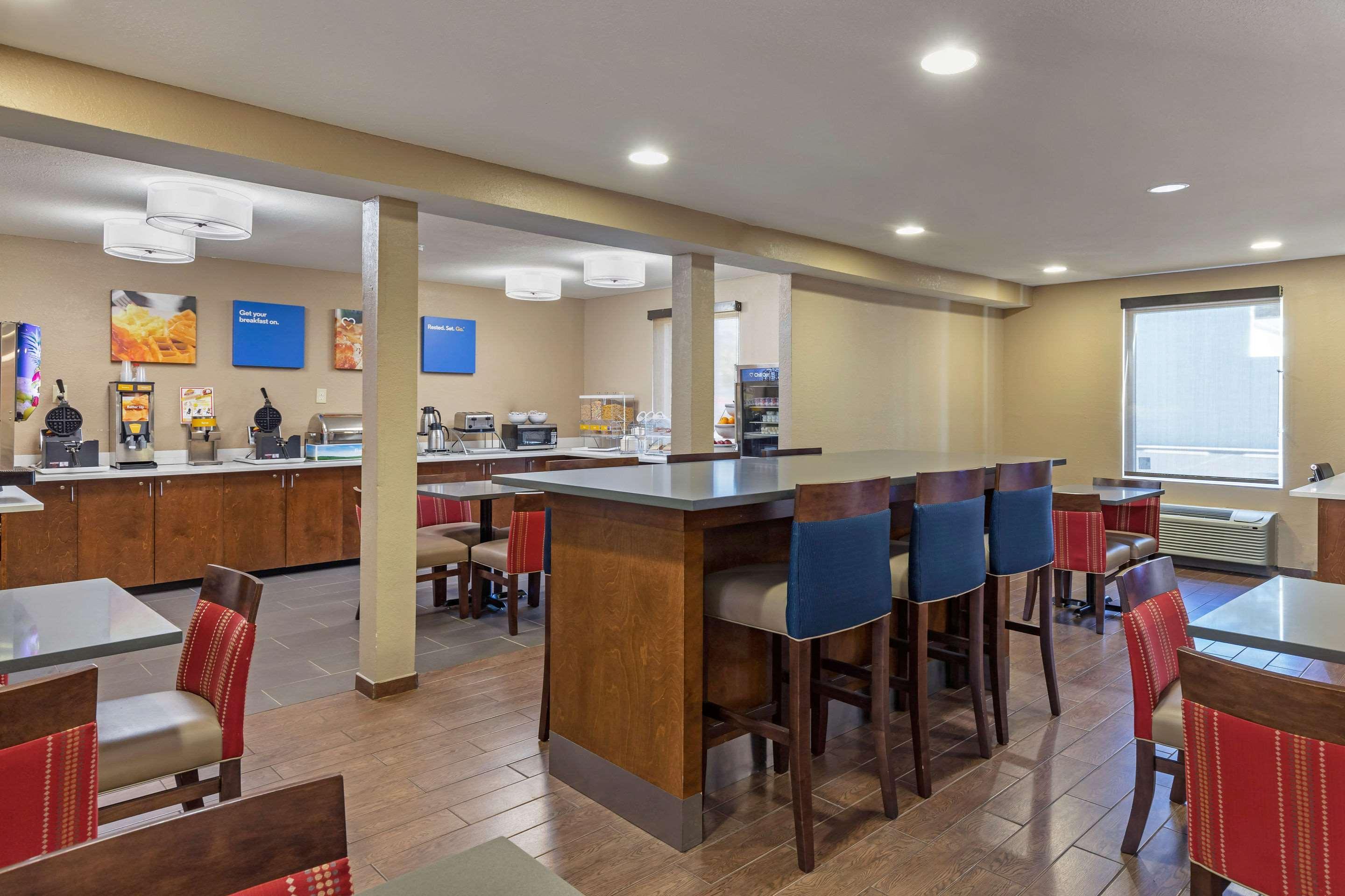 Comfort Inn N Myrtle Beach Barefoot Landing Βόρειο Μιρτλ Μπιτς Εξωτερικό φωτογραφία