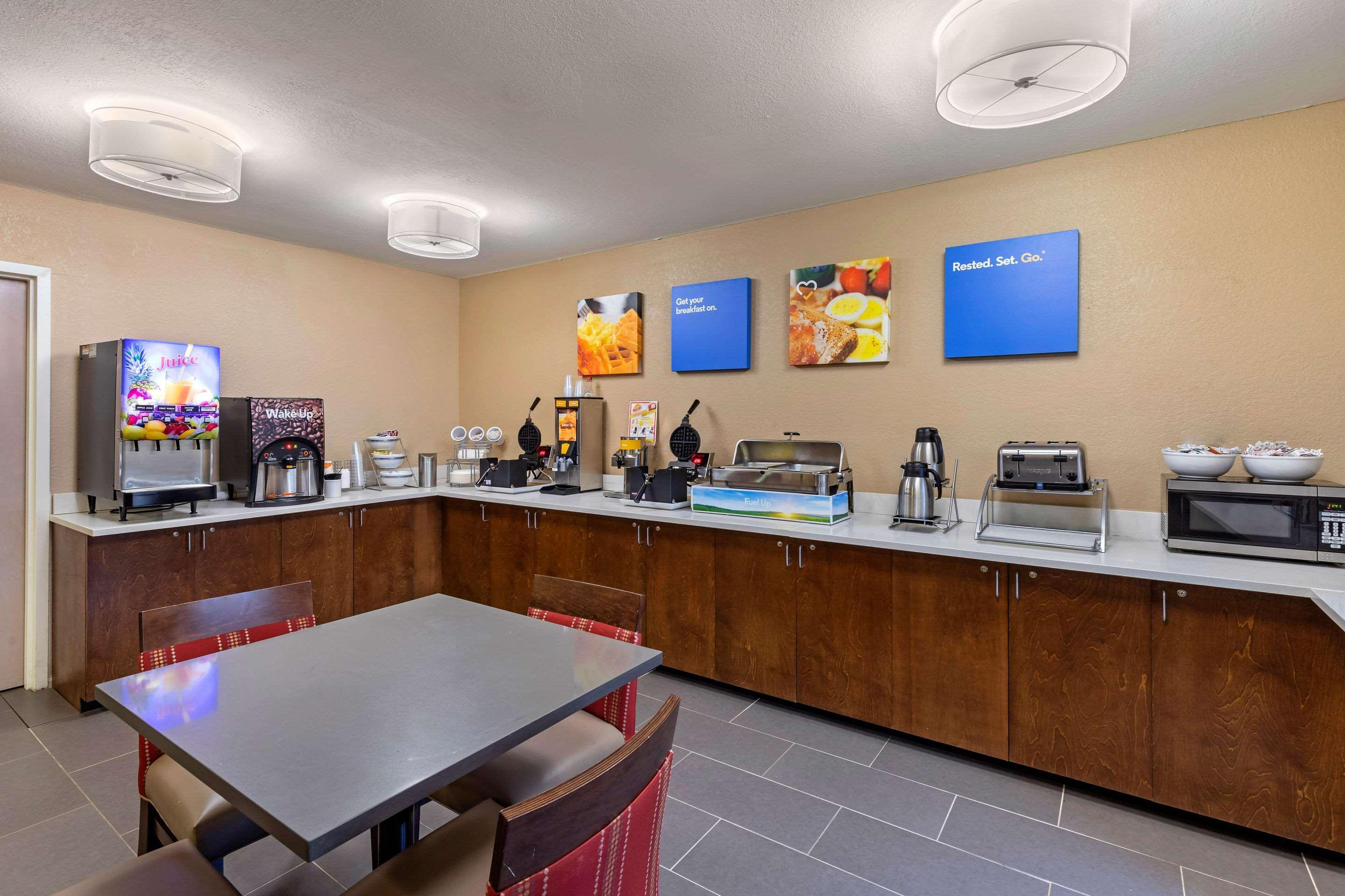 Comfort Inn N Myrtle Beach Barefoot Landing Βόρειο Μιρτλ Μπιτς Εξωτερικό φωτογραφία