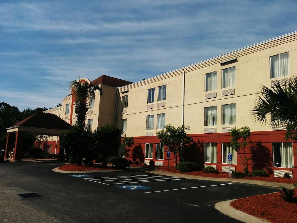 Comfort Inn N Myrtle Beach Barefoot Landing Βόρειο Μιρτλ Μπιτς Εξωτερικό φωτογραφία